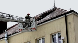 07.02.2022 05:54 Roksana zrywała dachy i wyłączała prąd. W poniedziałek nadal będzie bardzo niespokojnie