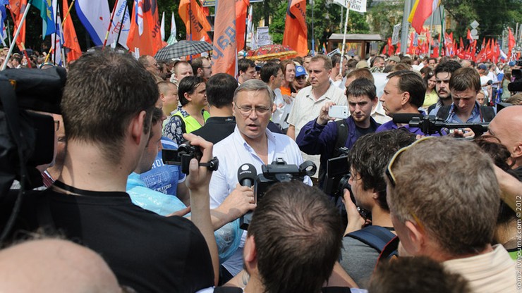Rosyjscy opozycjoniści zaatakowani na wiecu wyborczym