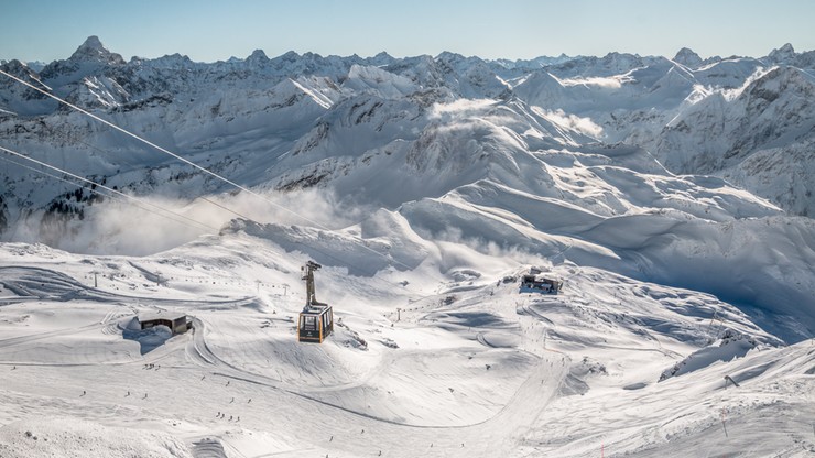 Austria. Możliwe utrudnienia dla niezaszczepionych by uratować sezon zimowy w Alpach