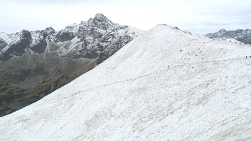 Tatry w bieli. Spadł pierwszy w sezonie śnieg