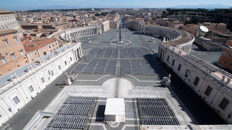 Papieskie uroczystości Wielkiego Tygodnia bez udziału wiernych. Historyczna decyzja Watykanu