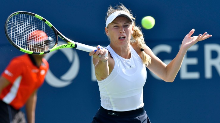 WTA w Toronto: Wozniacki pierwszą półfinalistką