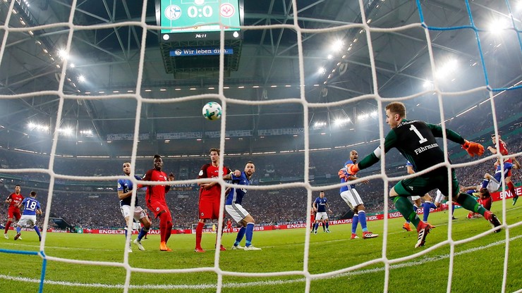 Bundesliga: Ligowi rywale Bayernu Monachium walczą o puchary