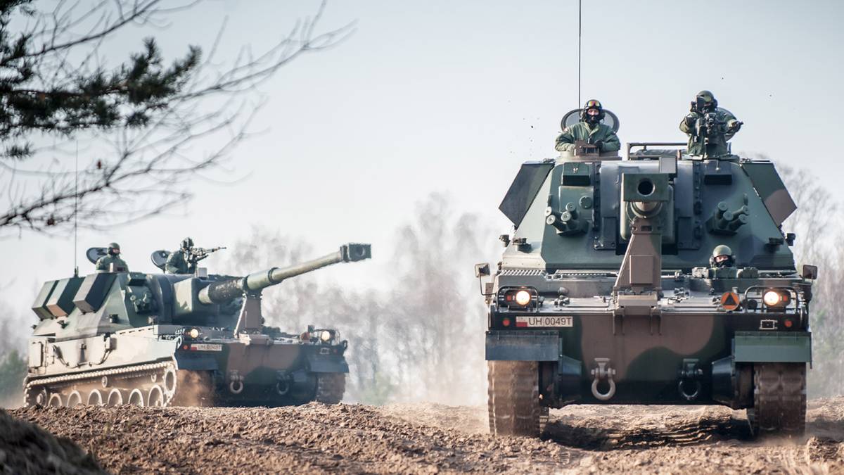 Prezydencki czy unijny? Polacy odpowiedzieli w sondażu ws. SAFE