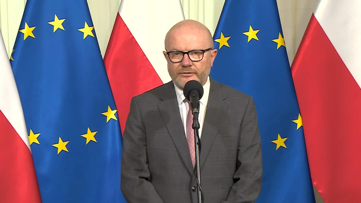 800 plus dla cudzoziemców. Nowy pomysł rządu, wiceminister o szczegółach