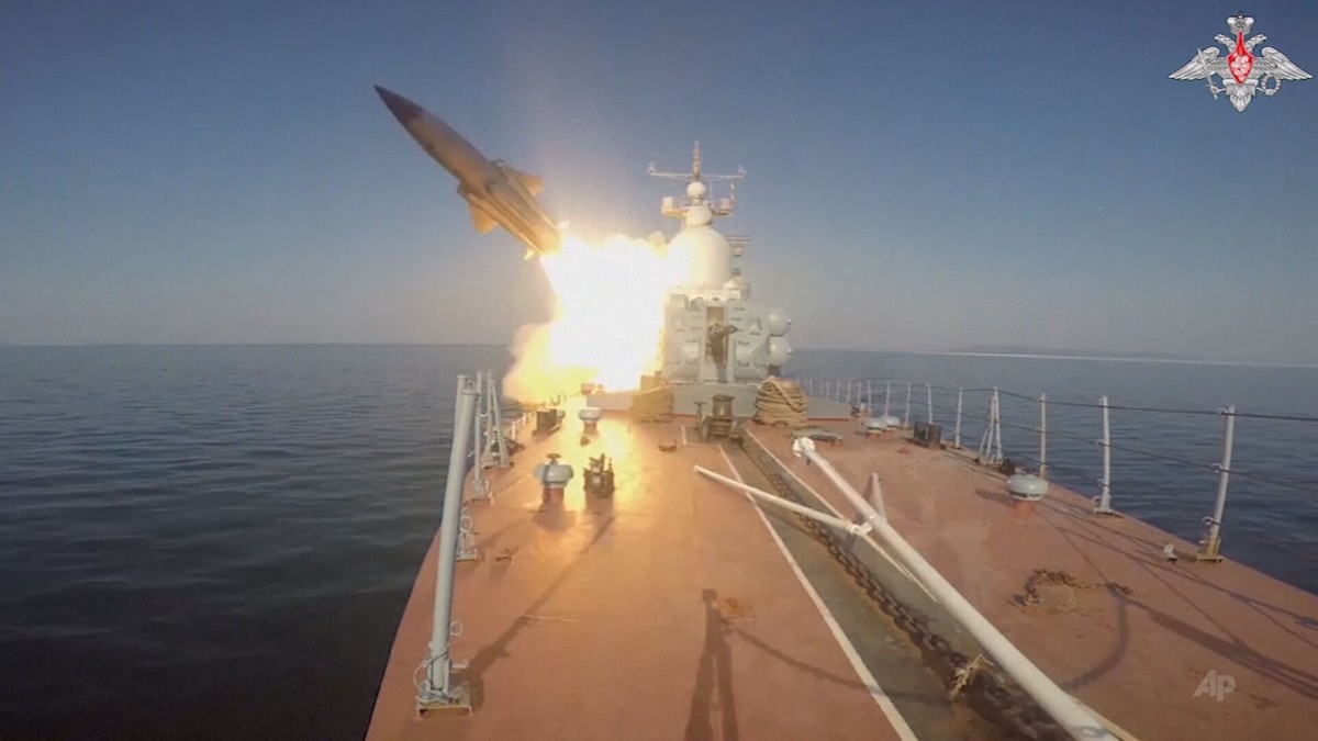 Morze Japońskie: Rosja wystrzeliła pociski Moskit. Trafiły w cel