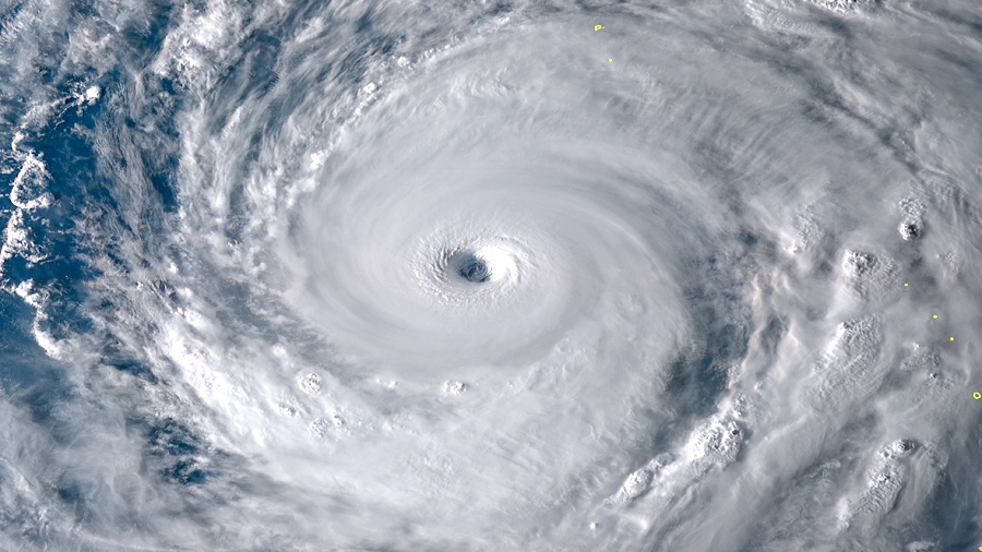 Zdjęcie satelitarne tajfunu Hagibis. Fot. NASA.