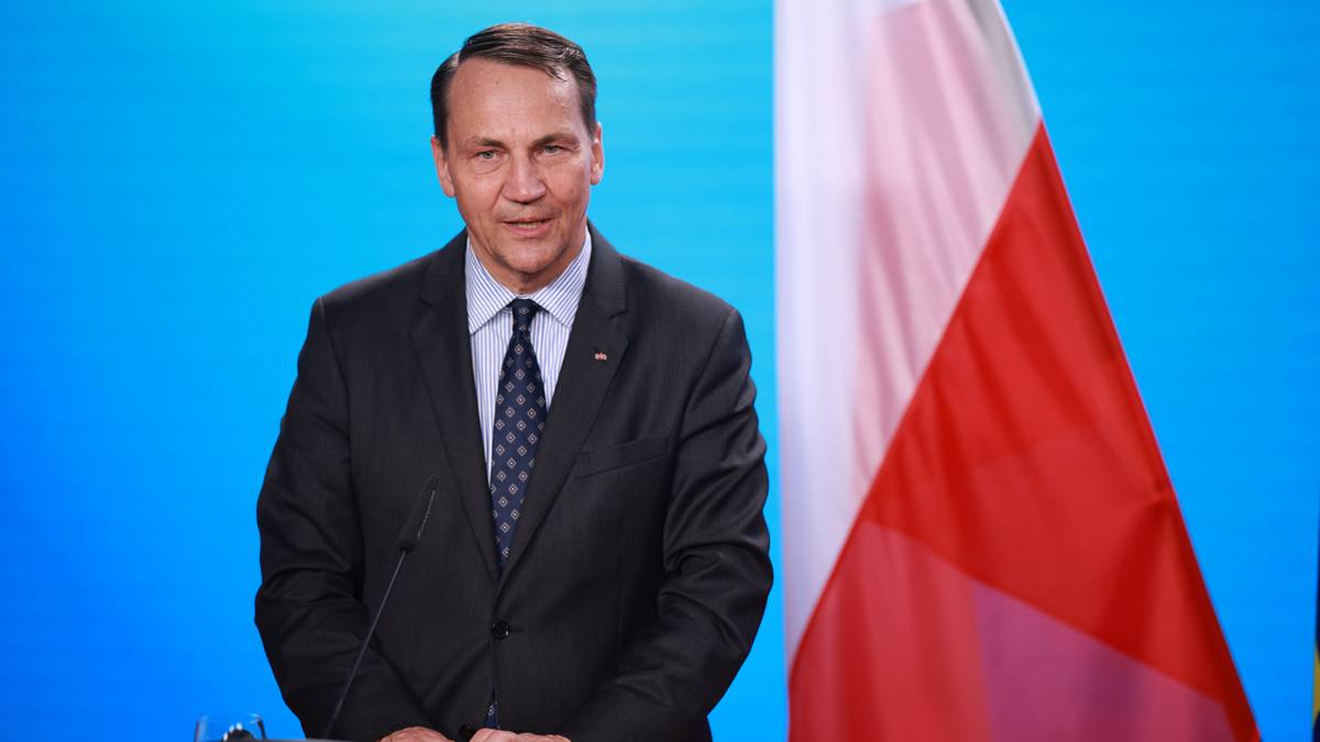 Radosław Sikorski w Berlinie: Zwycięstwo Karola Nawrockiego to najlepszy dowód
