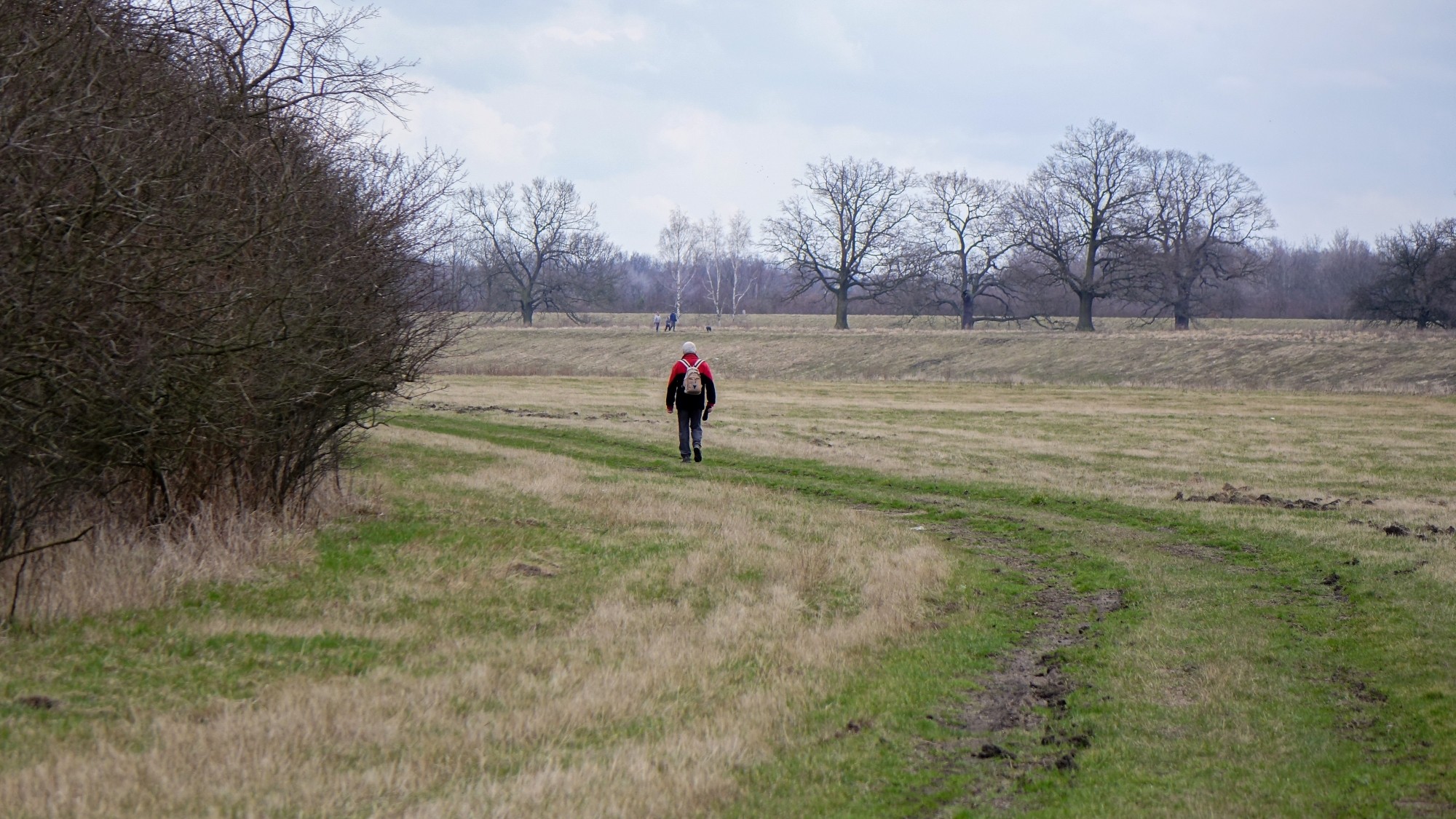 Ludzie na łonie natury - zdjęcie 77