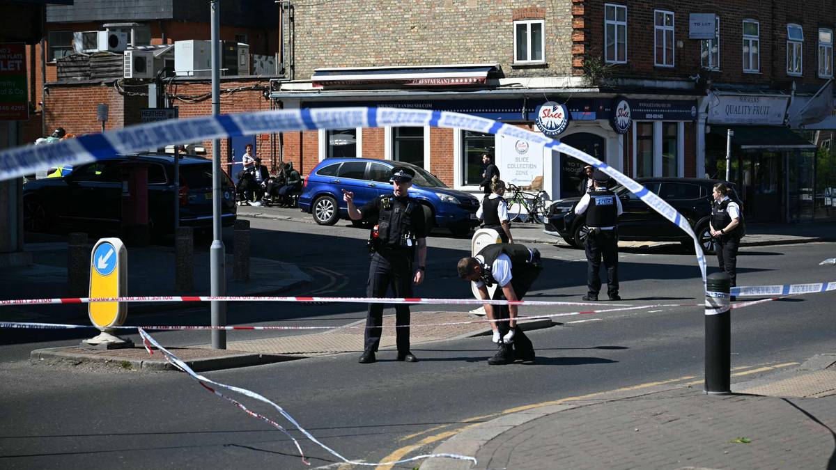 Atak nożownika w Londynie. Dwie osoby poważnie ranne