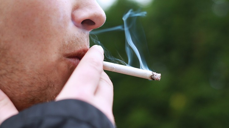 Filipiny: za palenie w miejscu publicznym można trafić do więzienia