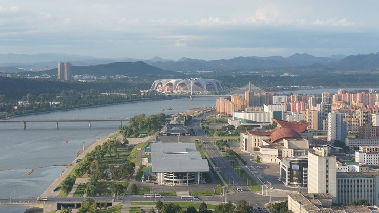 Korea Północna: Lockdown w stolicy kraju. Powodem nieokreślona choroba układu oddechowego