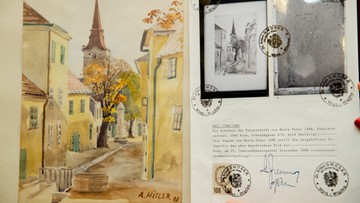Obrazy Hitlera sprzedane za 40 tys. euro