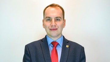 Andruszkiewicz przepytuje resorty. Minister rolnictwa odpowiada mu dwoma słowami 