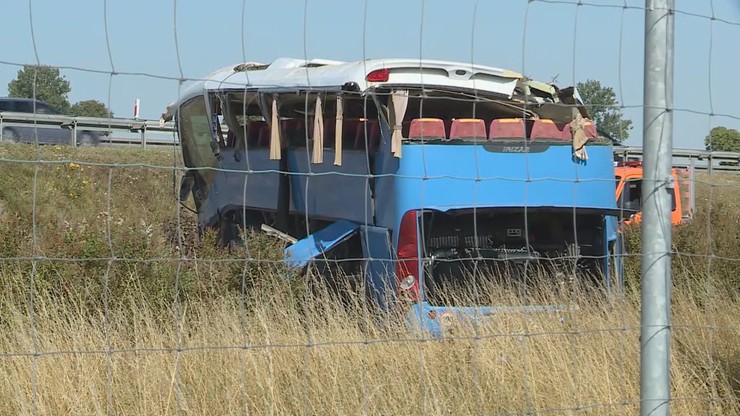 Wypadek autobusu w Stanisławie. Są zarzuty dla kierowcy