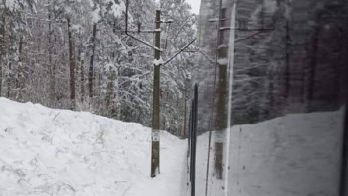 Paraliż na kolei. Wielogodzinne opóźnienia i odwołane pociągi