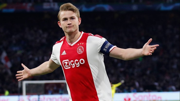 Ajax podbił cenę za De Ligta. Holendrzy chcą rekordowego transferu