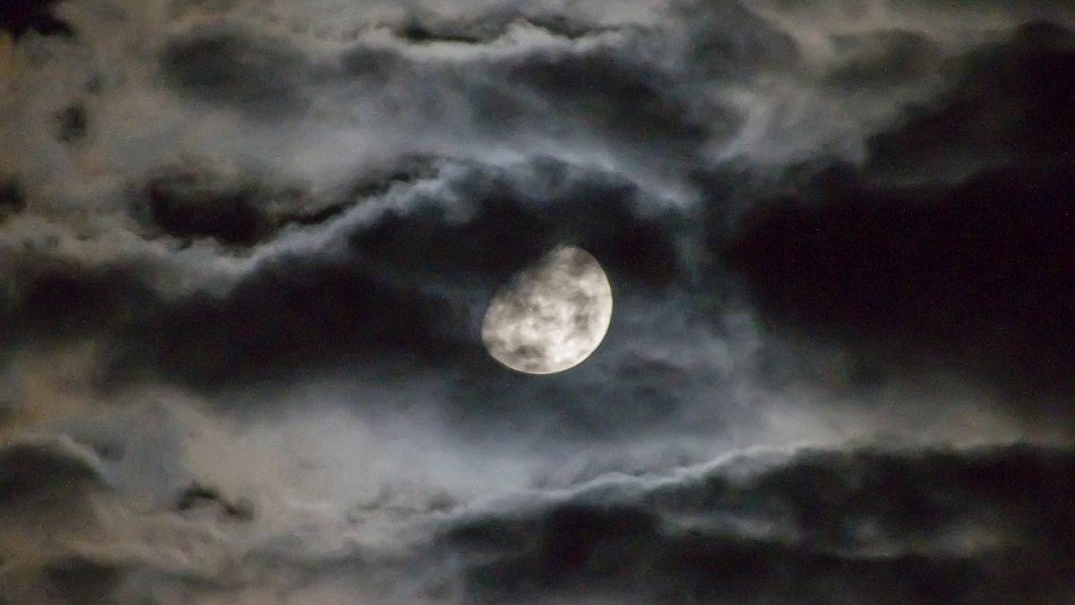 Księżyc zniknął na wiele miesięcy. Fot. Pixabay.