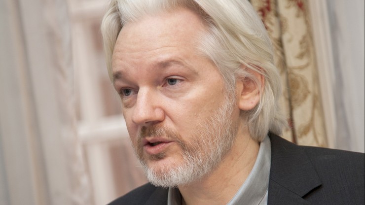 Jest decyzja ws. ekstradycji Juliana Assange'a. W USA grozi mu do 175 lat więzienia