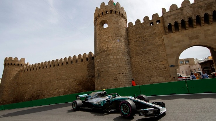 GP Azerbejdżanu: Bottas i Ricciardo najszybsi na treningach