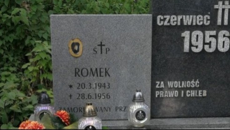 Wandale zniszczyli grób Romka Strzałkowskiego, najmłodszej ofiary Poznańskiego Czerwca '56