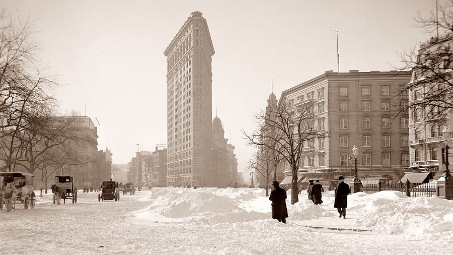 27.02.2018 08:00 Prawdziwa zima w Nowym Jorku na fotografiach sprzed ponad 100 lat