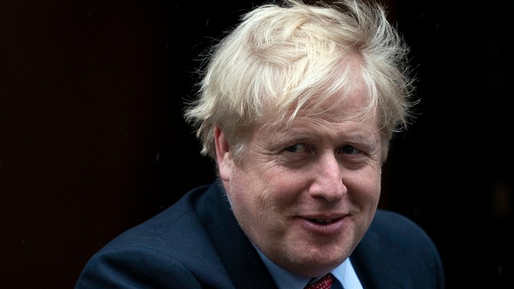 Boris Johnson wraca do zdrowia. W szpitalu ogląda filmy i rozwiązuje sudoku