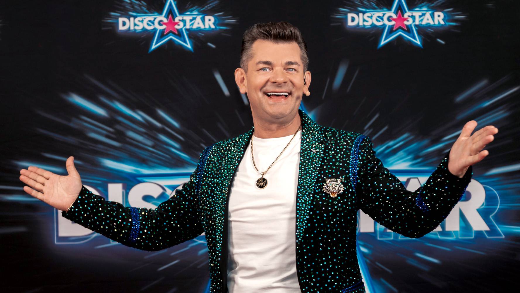 Zenon Martyniuk: „Mandacik”, piosenki, wiek, syn, zespół i inne ciekawostki