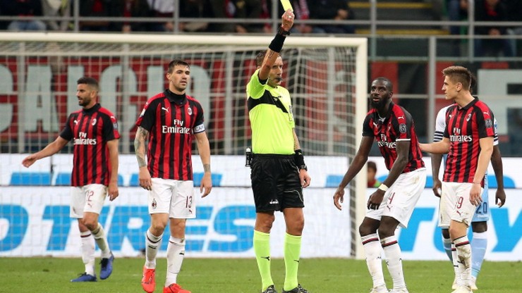 Kibice Milanu wściekli po porażce z Lazio. Tylko Piątek uniewinniony