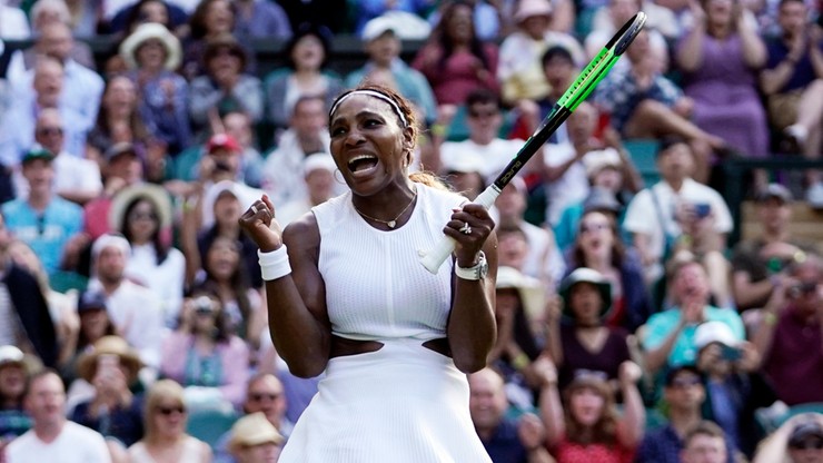 Wimbledon: Awans Sereny Williams, krecz Szarapowej