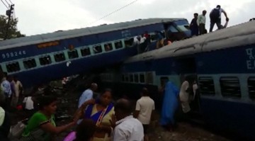 Katastrofa kolejowa w Indiach. Co najmniej 23 osoby zginęły