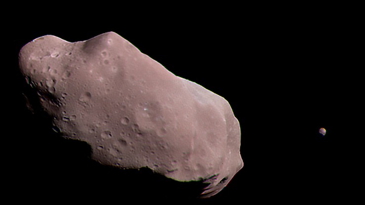 Asteroida przeleciała niebezpiecznie blisko Ziemi. Zauważono ją niecałą dobę wcześniej