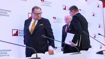 Nieprawidłowości w niektórych komisjach wyborczych. PKW zwołała specjalne posiedzenie