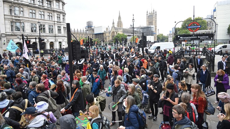 Londyńska policja: 135 aresztowanych podczas akcji Extinction Rebellion