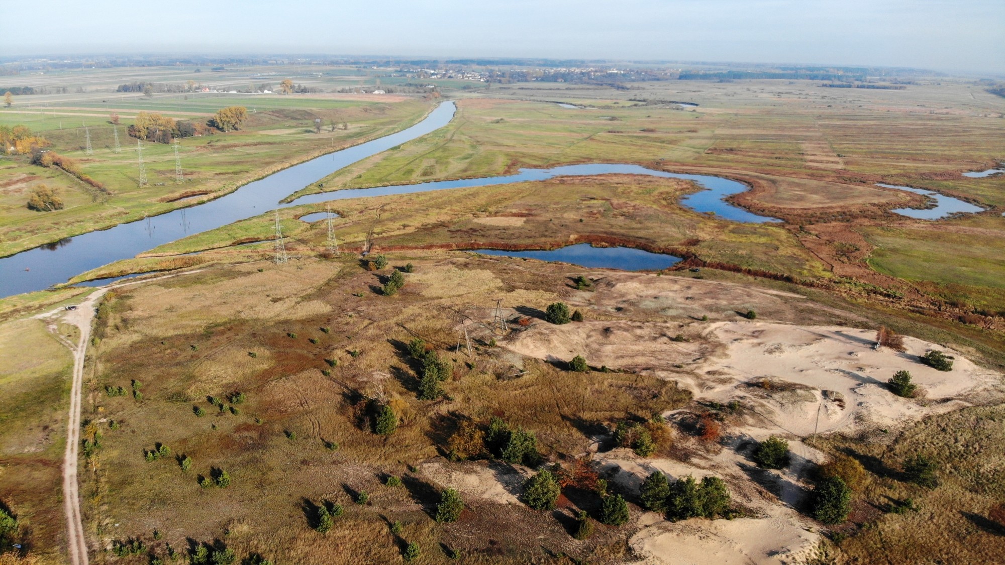 Jesień na nizinach z lotu ptaka - zdjęcie 15