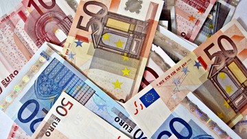 KE dementuje, że chce euro do 2025 r. we wszystkich krajach