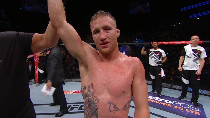 UFC: Gaethje po szalonej walce znokautował Johnsona!
