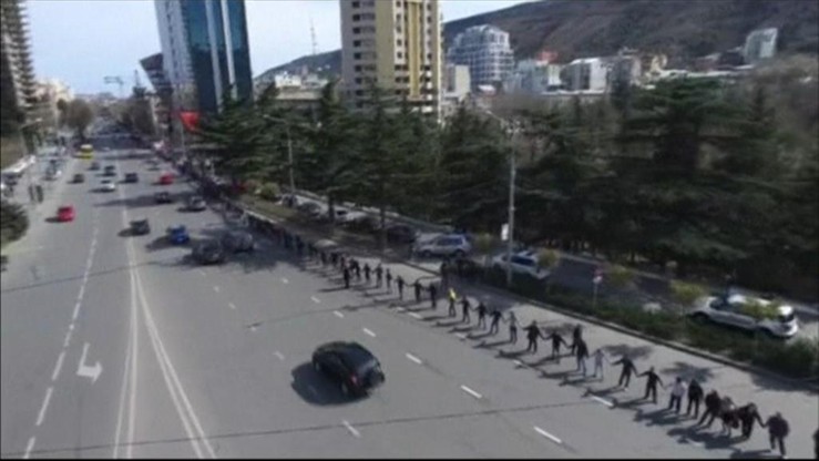Gruzini wyszli na ulice. Protestowali przeciwko Gazpromowi