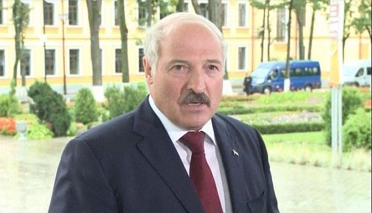 Maleje poparcie dla białoruskiego przywódcy Alaksandra Łukaszenki