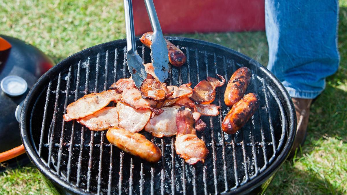 Polacy pokochali, ale grillowanie tego mięsa to poważny błąd