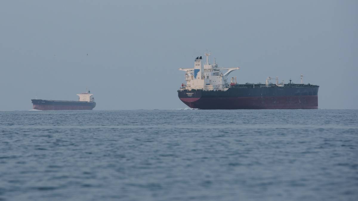 "Iran upada finansowo". Trump o blokadzie cieśniny Ormuz