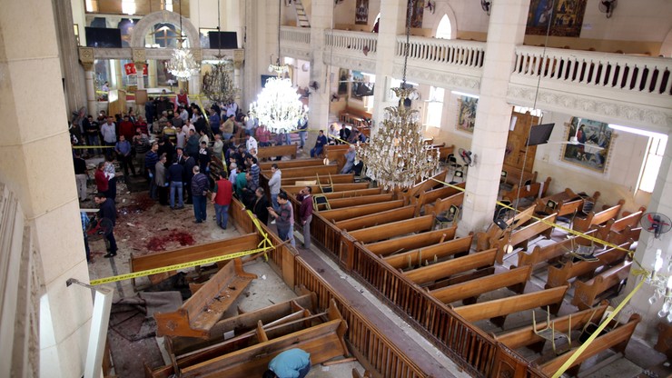Co najmniej 43 ofiary zamachów w Egipcie. Państwo Islamskie zapowiada dalsze ataki na chrześcijan