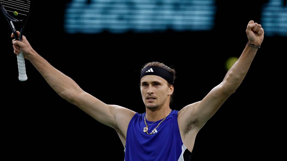 Zverev wyprzedził Alcaraza. Niemiec w finale turnieju w Paryżu