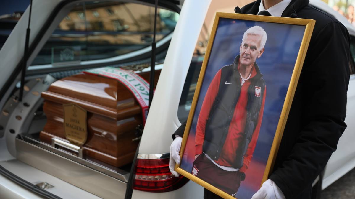 Ostatnie Pożegnanie Jacka Magiery. Trener pośmiertnie odznaczony