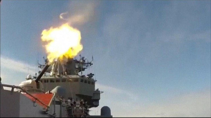 Rosyjskie okręty ostrzelały obiekty IS w rejonie Syrii