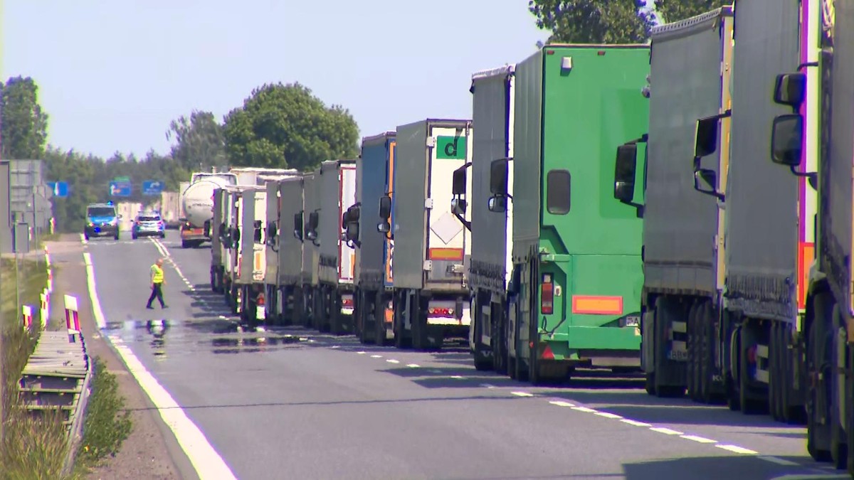 Granica z Białorusią zamknięta dla rosyjskich i białoruskich ciężarówek