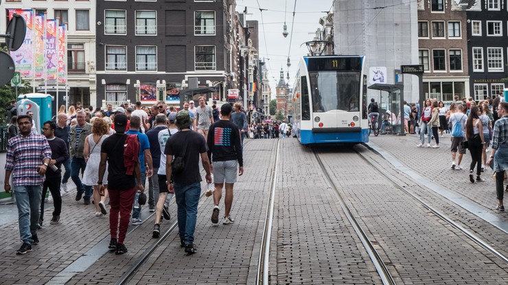 Holandia. Prokuratura nie będzie ścigać 15-latka, który wepchnął pod tramwaj bezdomnego Polaka