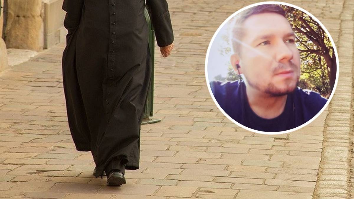 Fragment sylwetki księdza w czarnej sutannie idącego po brukowanej ścieżce, obok w k&oacute;łku zdjęcie twarzy mężczyzny.