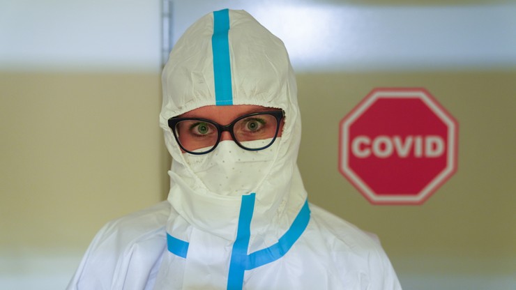 Nowe przypadki koronawirusa. Dane ministerstwa z 20 lutego