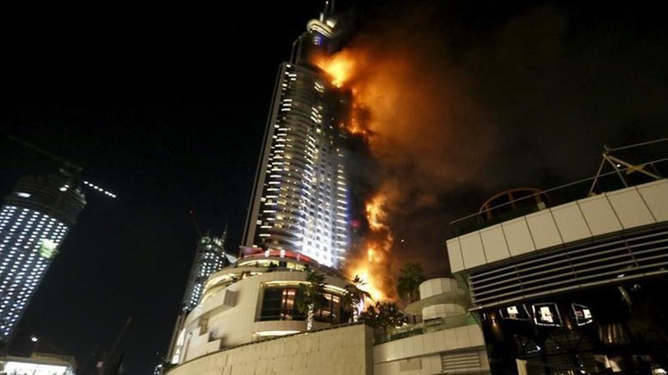 Ogromny pożar hotelu w centrum Dubaju